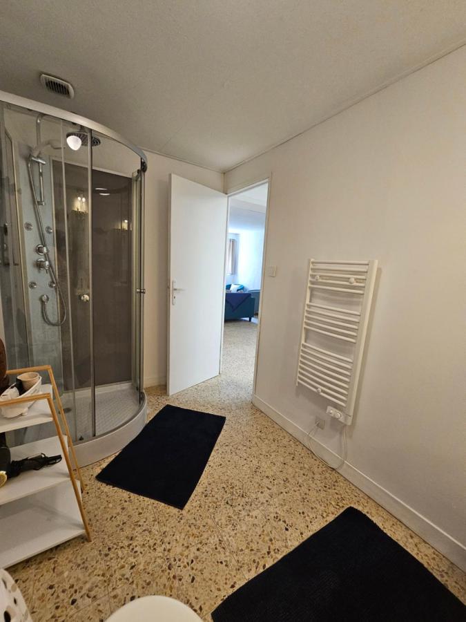 Maisonnette Marine Landeronde Luaran gambar